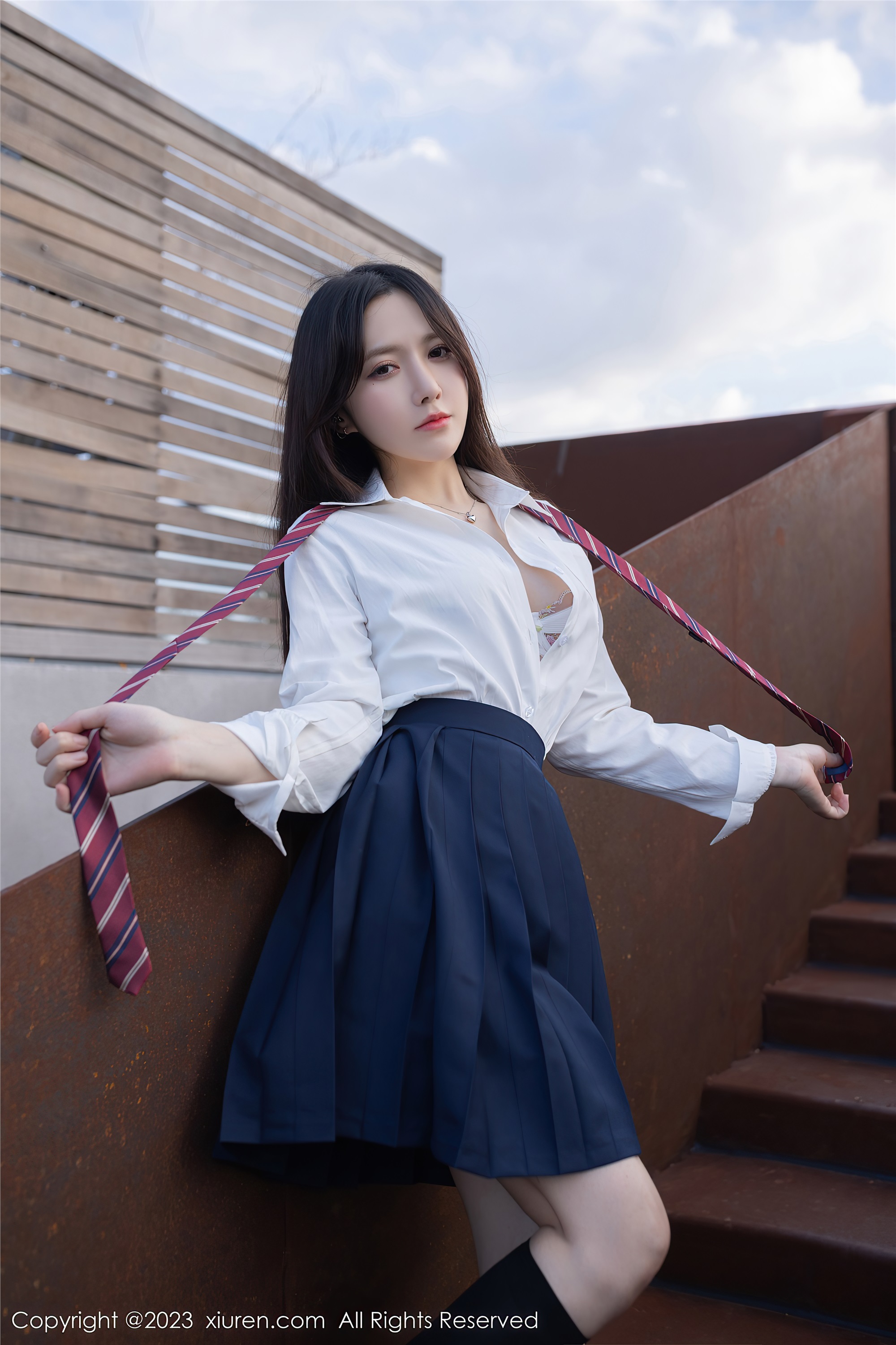 XiuRen秀人网  2023.03.10 NO.6400 鱼子酱Fish 三亚旅拍